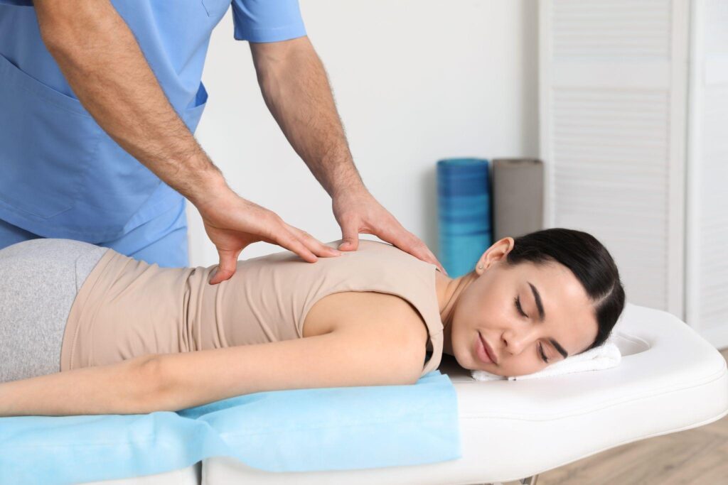 What to Expect at Alternative Chiropractic in Clifton